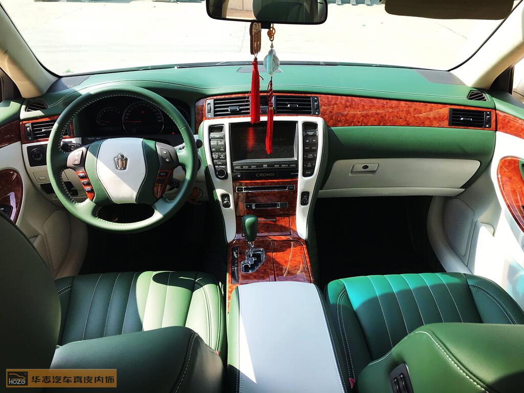 12代皇冠91抖音视频黄祖母绿色内饰