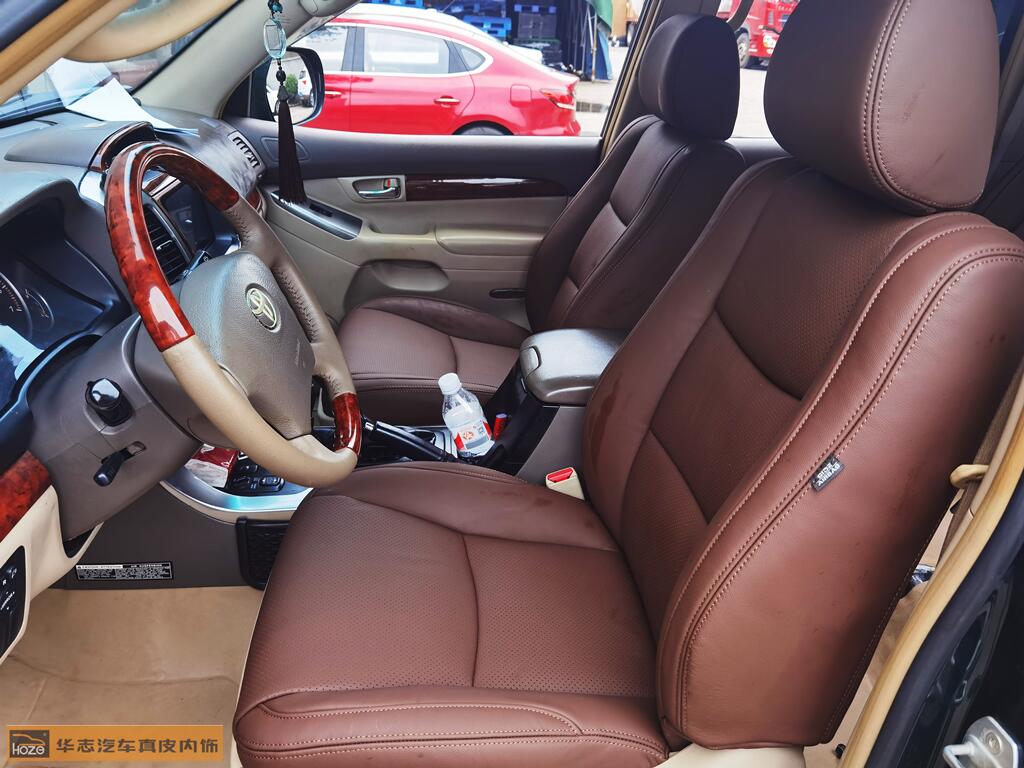 丰田普拉多座椅包真皮