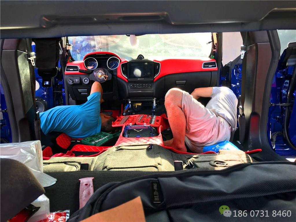 吉博力全红内饰91抖音视频黄