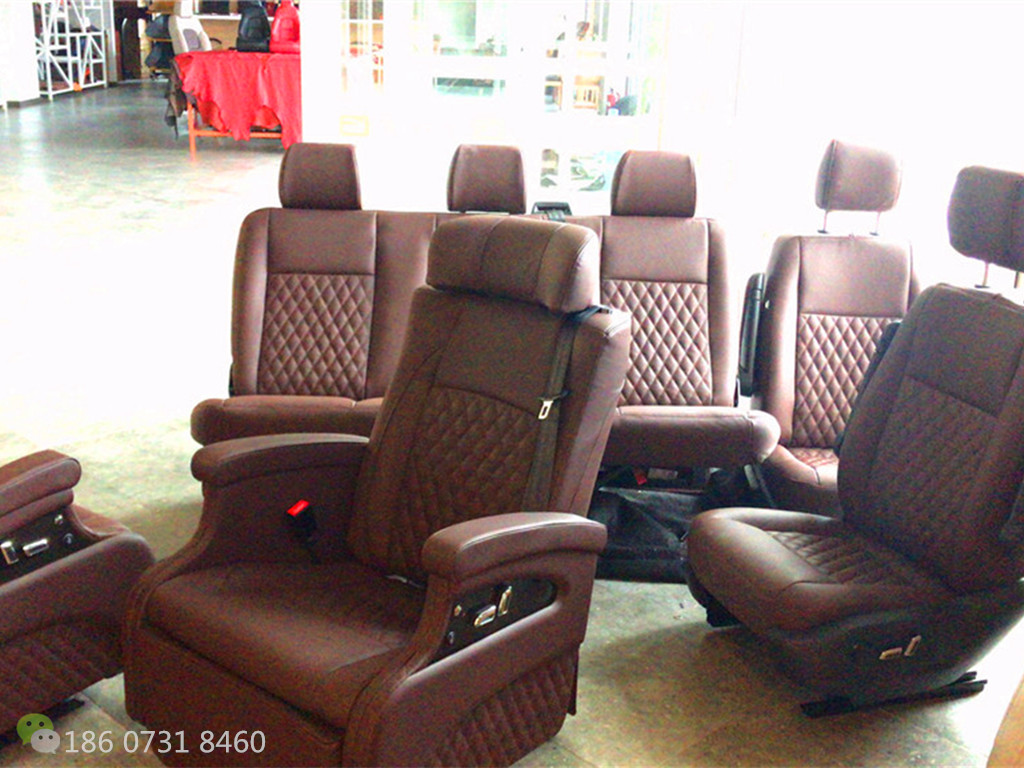 大众凯路威商务车91抖音视频黄